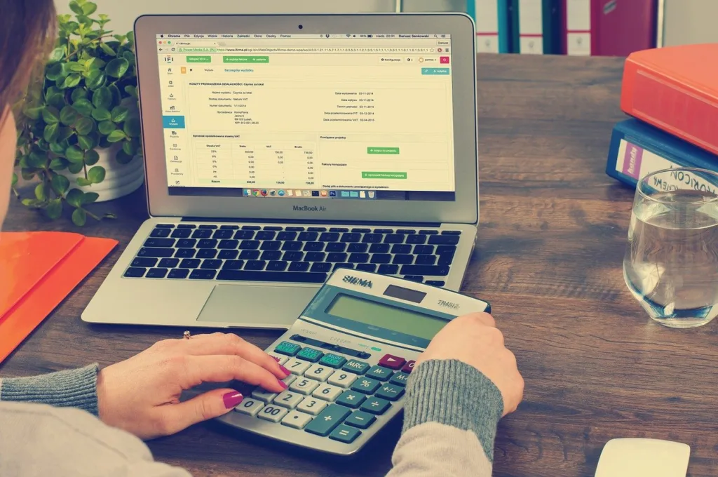 Veja 5 dicas para organizar sua vida financeira