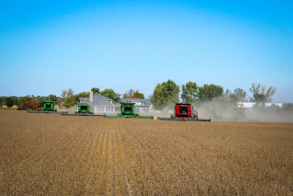 Acontece, neste domingo, um referendo na Suíça que propõe acabar com os subsídios aos agricultores que usam pesticidas sintéticos.