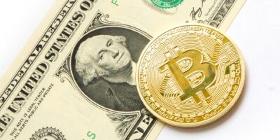 Bitcoin bate US$ 50 mil, cotação máxima desde maio