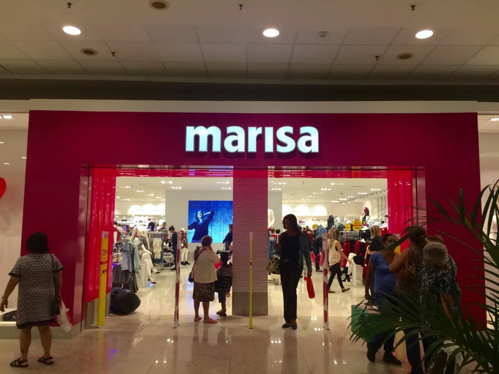 CEO da Marisa (AMAR3) bate boca com presidente da Shein em rede social