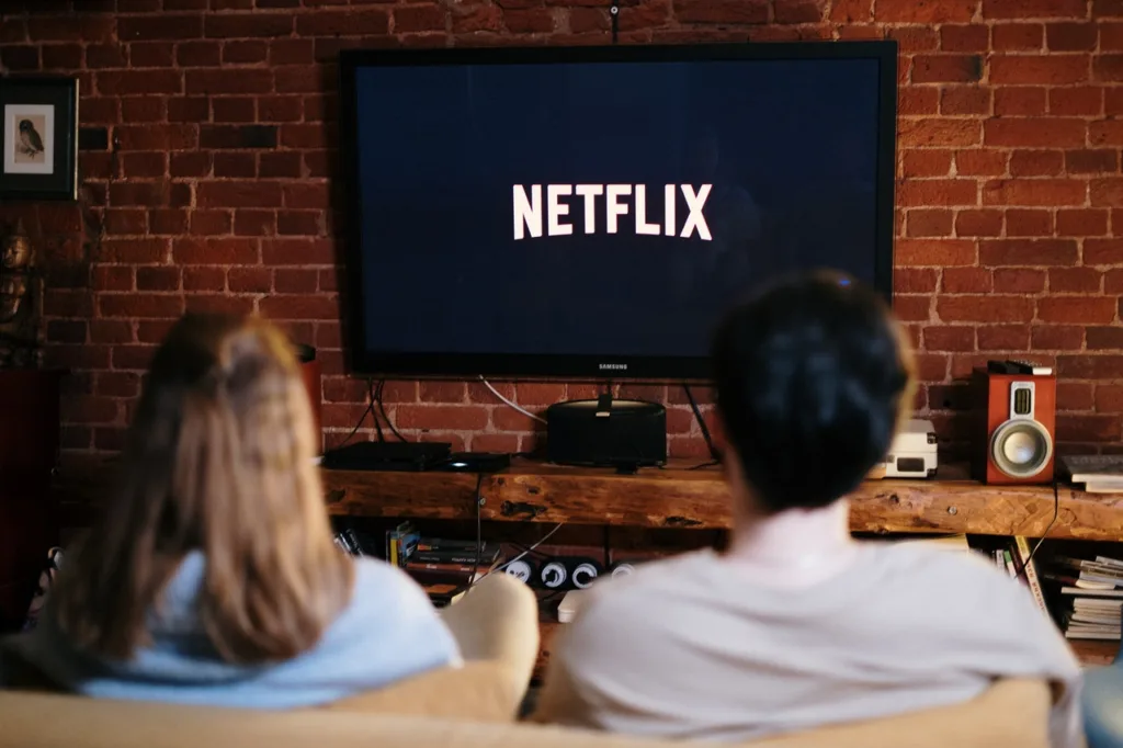 Netflix (NFLX34) fecha acordo com Steven Spielberg