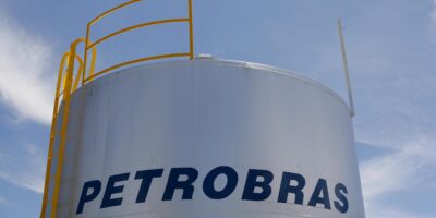 Ibovespa: Petrobras (PETR4) lidera altas em dia amargo no mercado; entenda os motivos