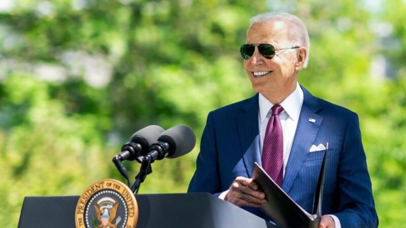 Biden comemora payroll de maio e se diz ‘extremamente otimista’ com recuperação