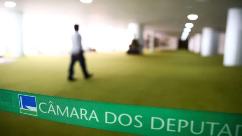 Comissão da Câmara aprova texto que legaliza o cultivo de Cannabis para fins medicinais