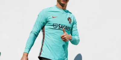 UEFA aperta cerco às seleções após caso Cristiano Ronaldo-Coca-Cola (COCA34), diz agência