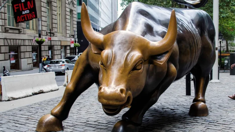 Wall Street continua batendo recordes. Mas será que está cara?