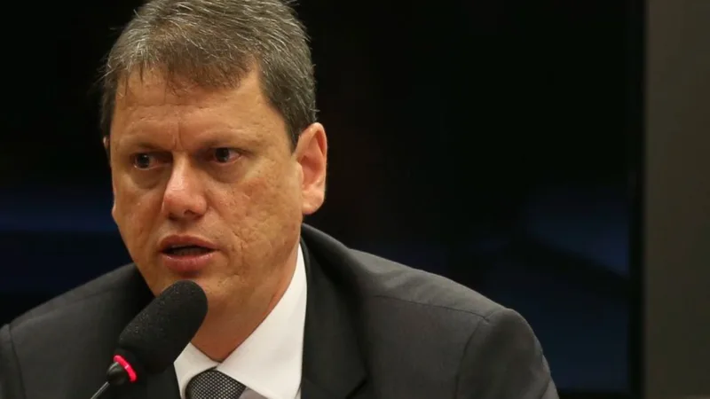 Ministro prevê mais de R$ 1 trilhão em contratação em infraestrutura