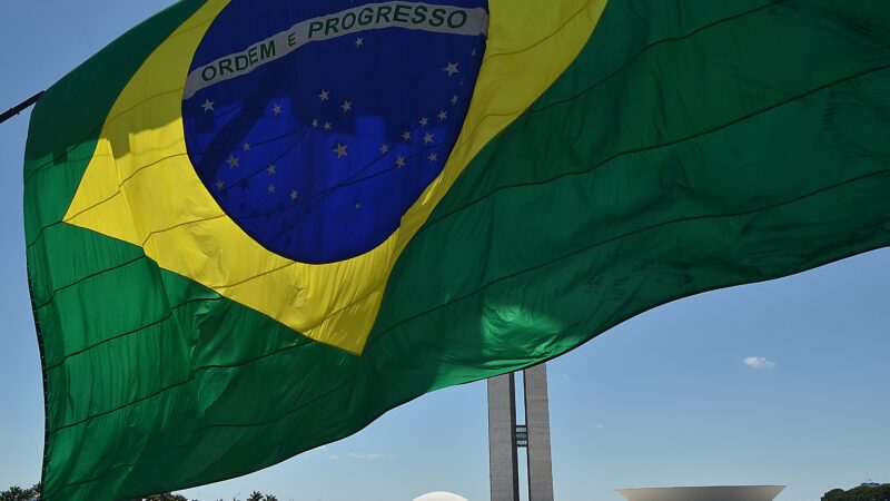 PIB do Brasil crescerá 3,2% em 2021, diz Opep em reajuste de previsão