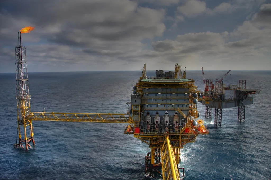 Petróleo. Foto: Kristina Kasputienė, por Pixabay.