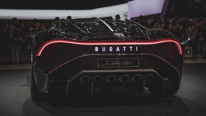 Bugatti, da VW, será controlada pela Rimac e Porsche