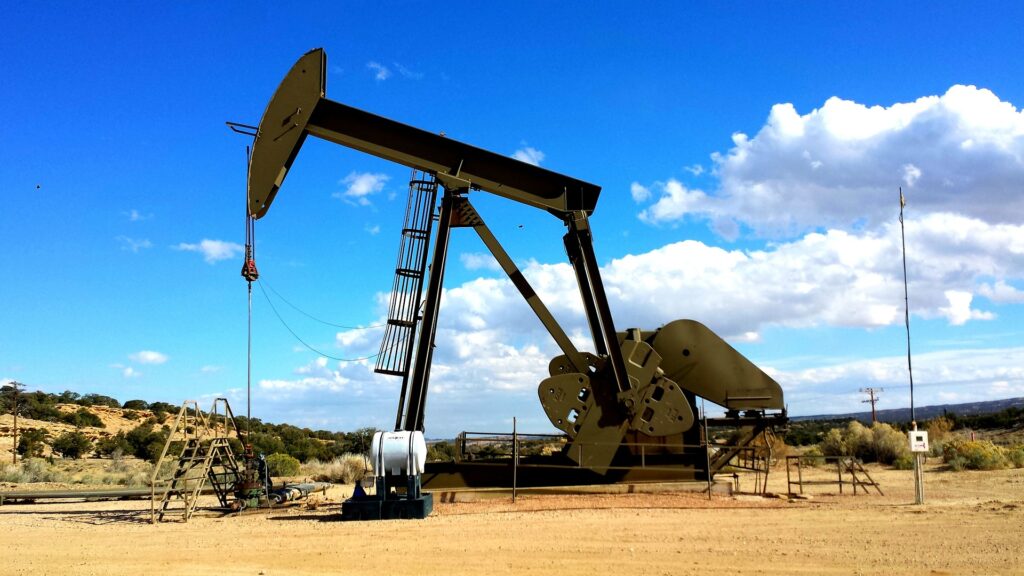 Campo de petróleo - 3R Petroleum (RRRP3) - Foto: Pixabay