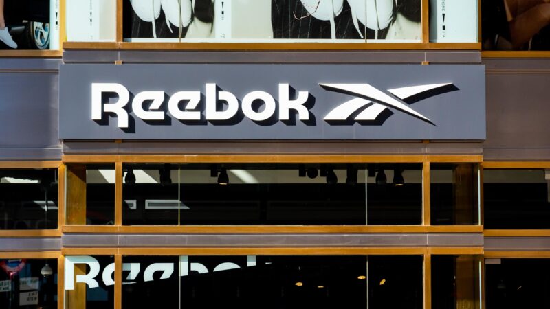 Adidas vende Reebok por 2,1 bilhões de euros para Authentic Brands, dona da Forever 21