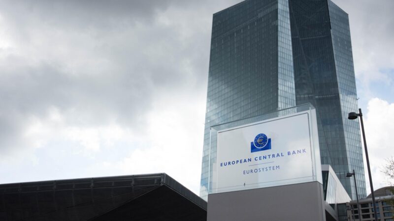 BCE está “disposto a agir” caso Fed afete a zona do Euro, diz Lane