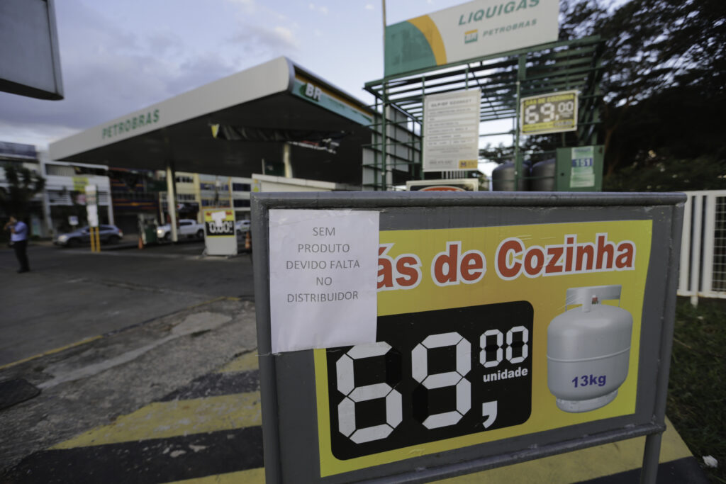 Recentemente, a Petrobras também anunciou iniciativa social de subsídio de gás de cozinha - Foto: Fabio Rodrigues Pozzebom/Agência Brasil