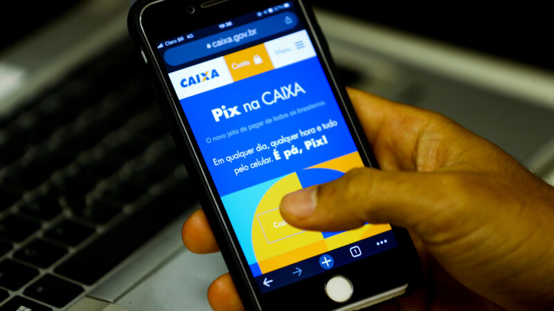 PIX: empresa de Israel identifica dois novos golpes com malware em celulares Android