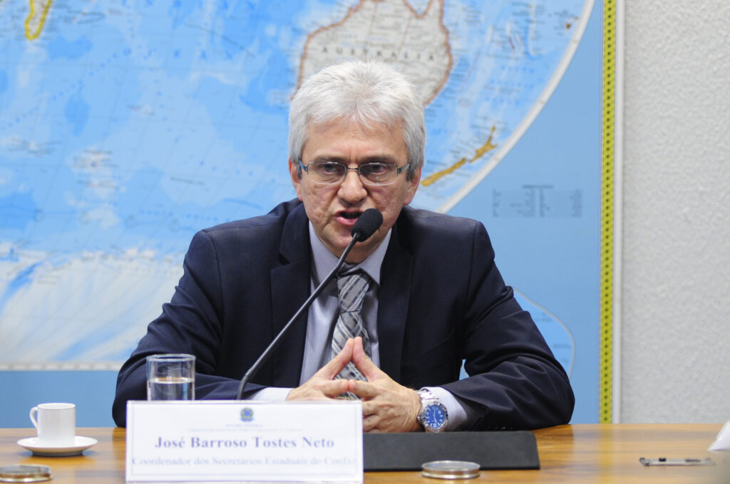 Para o secretário especial da Receita Federal, José Tostes Neto, arrecadação reflete retomada - Foto: Pedro França/Agência Senado.