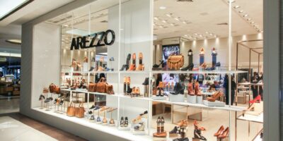 Arezzo (ARZZ3) registra lucro ajustado de R$ 110,5 mi no 4T21; alta de 32,8%