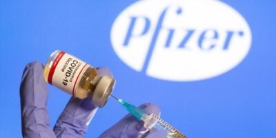 Vacina da Pfizer (PFIZ34) não oferece proteção total contra ômicron, diz agência