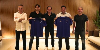 Ronaldo Fenômeno compra o Cruzeiro e promete R$ 400 milhões em investimentos
