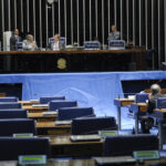 Senado aprova PL das offshores e fundos exclusivos; texto vai à sanção