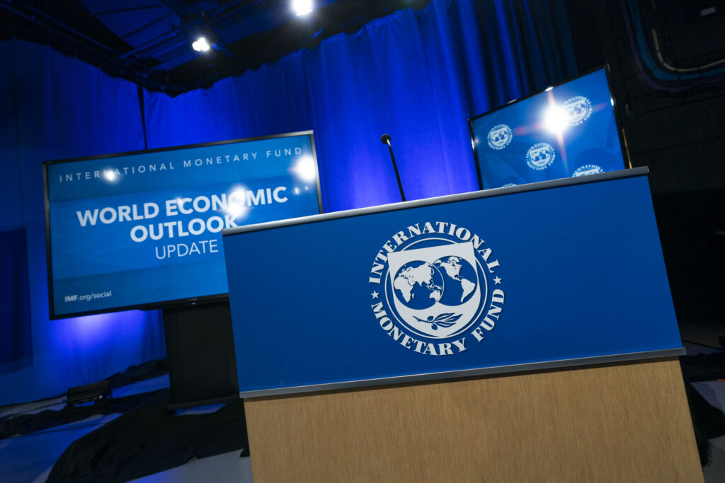 FMI emitiu alerta sobre economia global