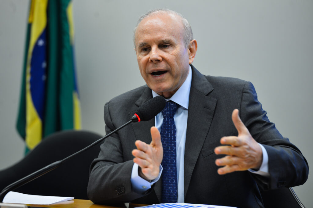 Guido Mantega defende caminhos econômicos para próximo mandato. Foto: Fabio Rodrigues Pozzebom/Agência Brasil