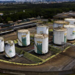 Petrobras (PETR4) e ANP assinam acordo sobre royalties por exploração de xisto