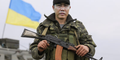 Ucrânia passa a emitir títulos públicos que pagam 11% ao ano para financiar guerra