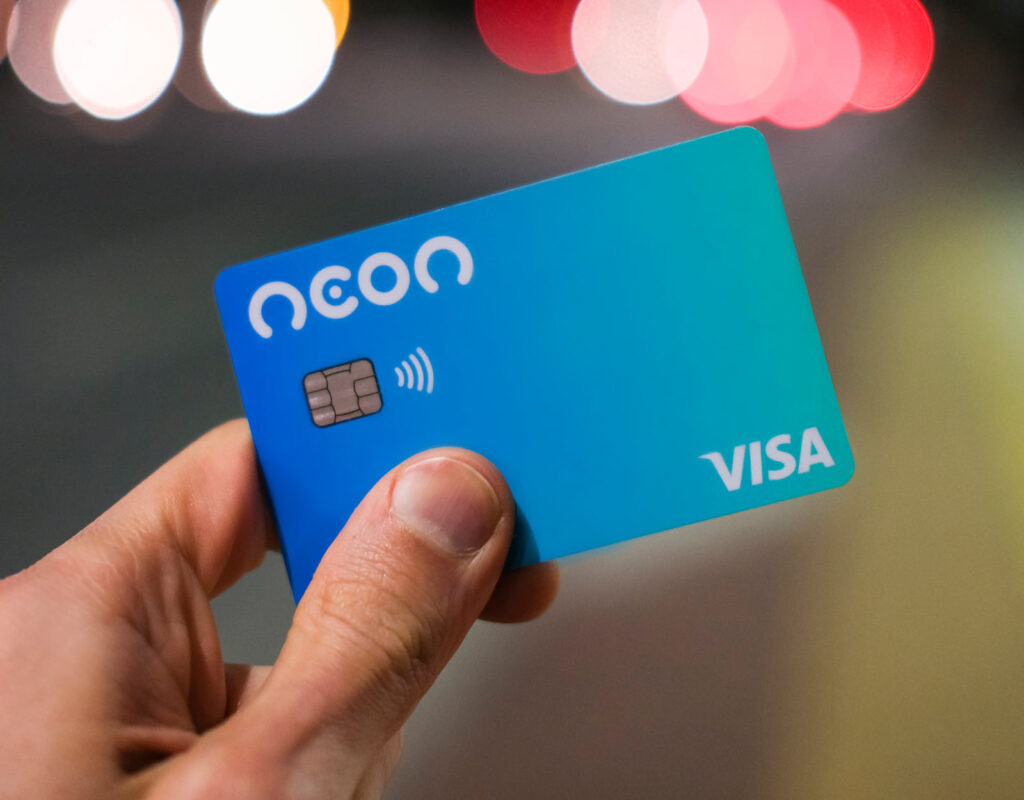 Cartão Neon: FIDC de cartões de crédito chegou a R$ 800 milhões em patrimônio. Foto: Reprodução/Facebook.