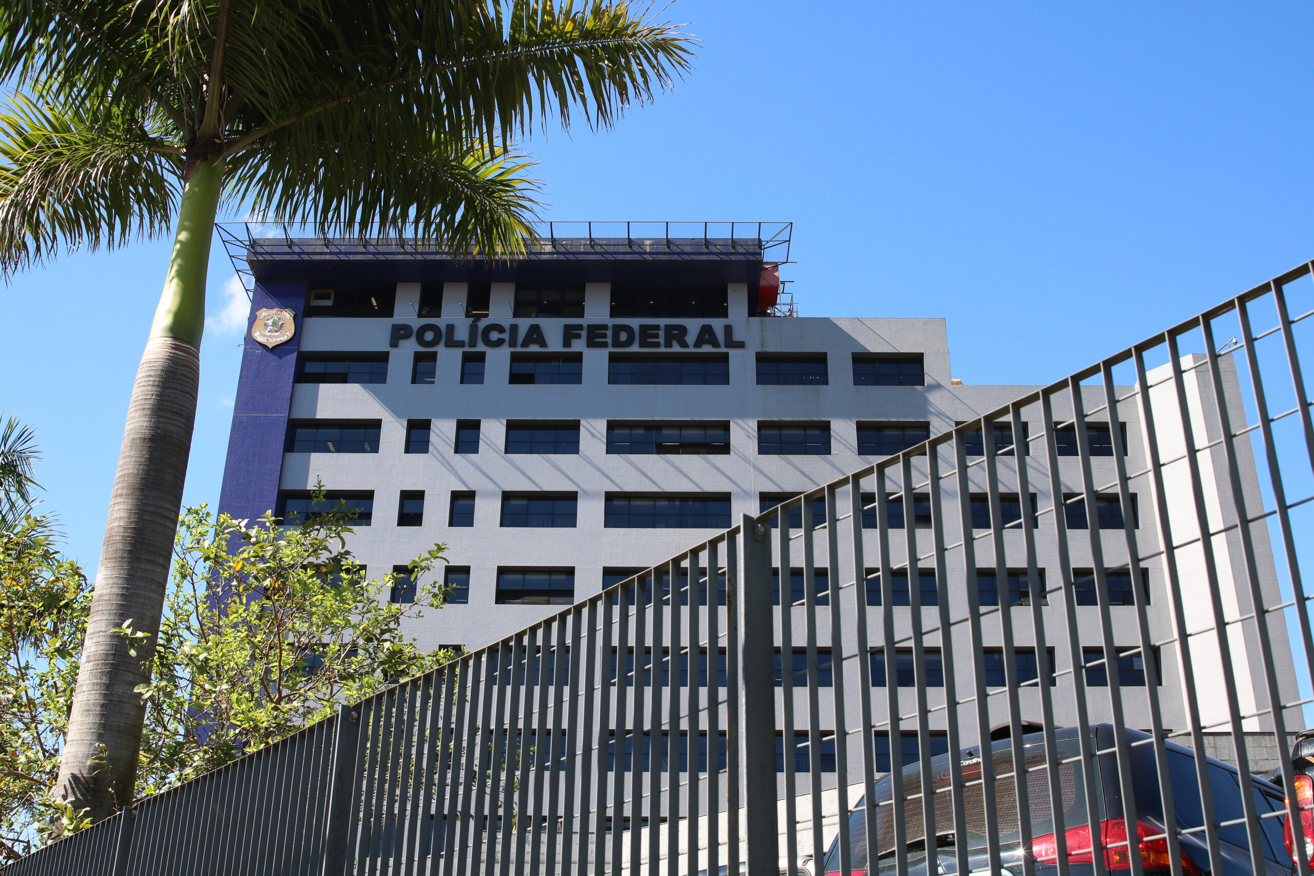 Polícia de SP faz operação contra pirâmide financeira que enganou quase 4 mil pessoas