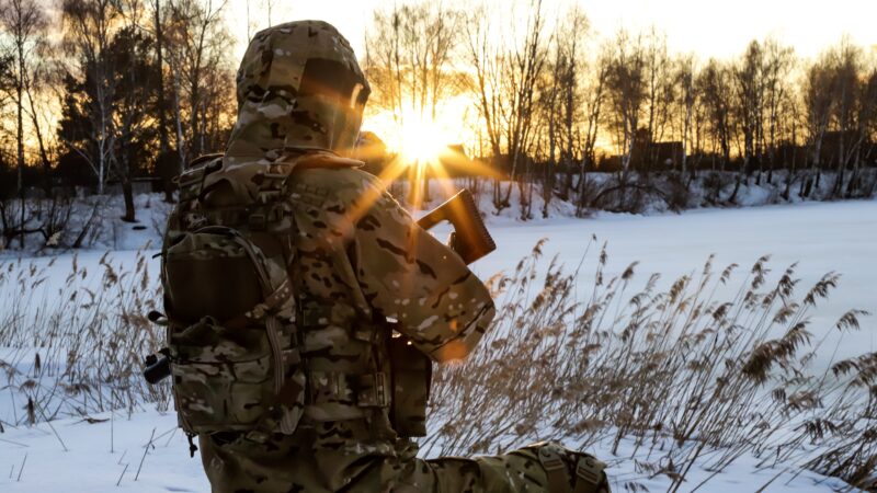 Exército da Rússia mata 5 ucranianos em tentativa de invasão, diz agência