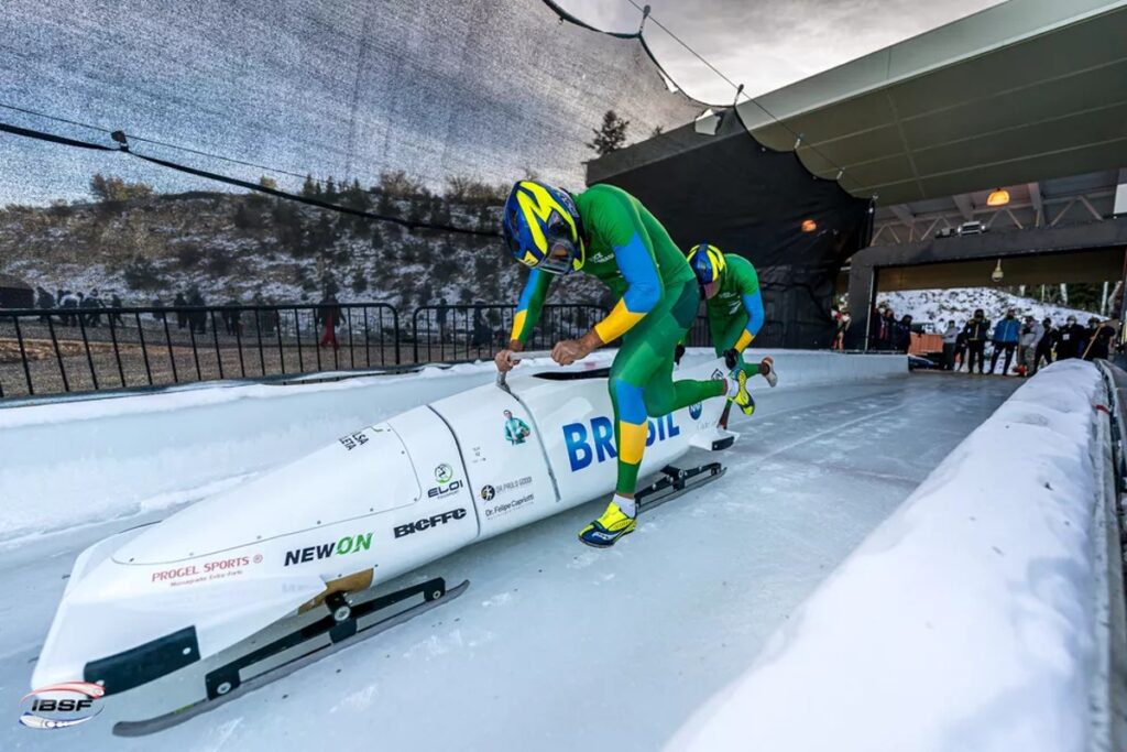 Brasil bobsled Olimpíadas de Inverno — Foto: Girts Kehris/IBSF