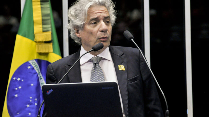 Petrobras (PETR4): ‘Se alguém segurar preço de combustível está colocando o seu CPF na mesa’, diz Pires