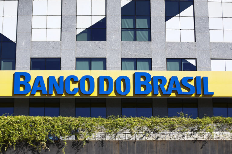 Noticia sobre Banco do Brasil (BBAS3) anuncia programa de demissão voluntária de 300 funcionários. Foto: Marcelo Camargo/Agência Brasil