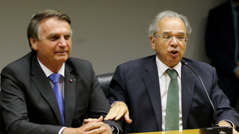 Paulo Guedes defende taxação de dividendos para bancar Auxílio Brasil de R$ 600