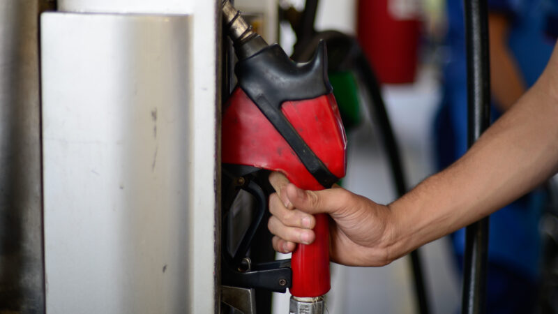 Preço da gasolina sobe 0,70% em maio e tem alta acumulada de 9,5% no ano