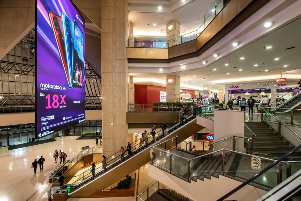 Confira os FIIs de shopping preferidos dos especialistas em agosto