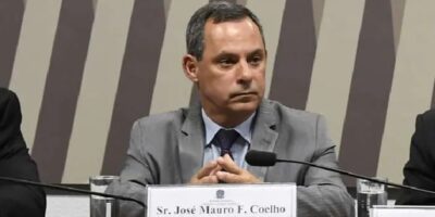 Bolsonaro demite presidente da Petrobras (PETR4) após 40 dias no cargo