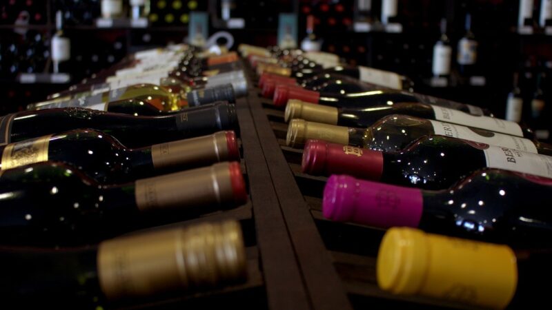 Gosto pelo vinho: os negócios milionários de empresários que têm paixão pela bebida