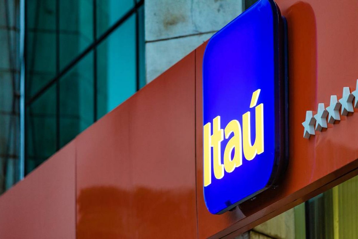 Itaú (ITUB4): analistas gostam dos números, apesar de impacto bilionário do ‘efeito Americanas’, e recomendam compra