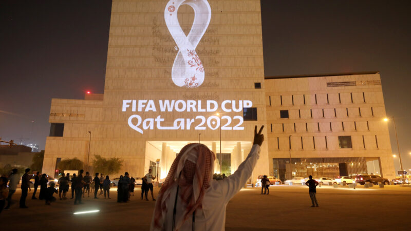 Copa do Mundo deve movimentar R$ 1,5 bilhão no comércio, diz CNC