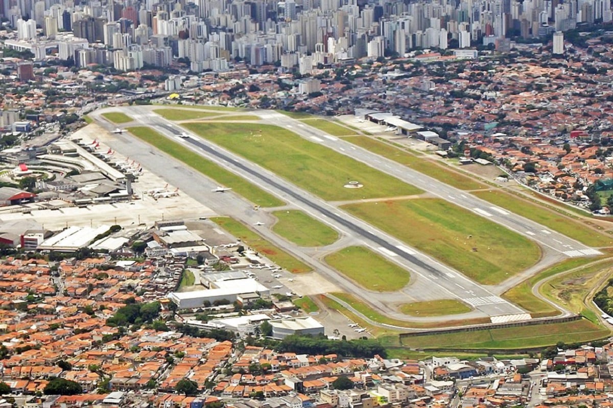 Aeroporto de Congonhas receber\u00e1 R$ 2 bilh\u00f5es da Aena