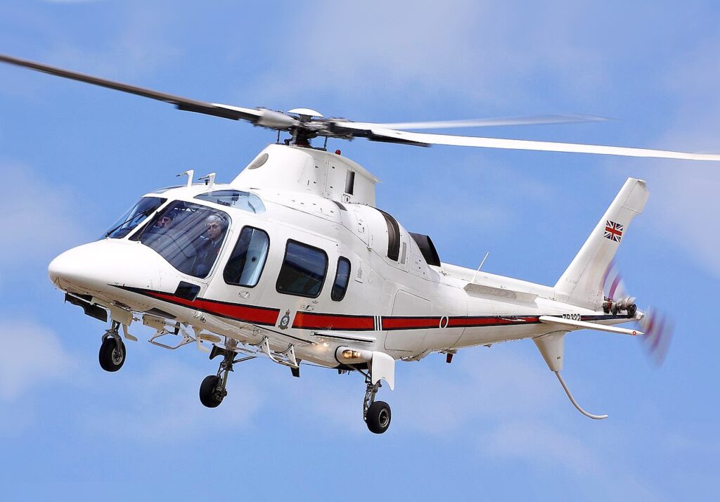 Acidente em SP: helicóptero Augusta 109-E caiu na Zona Norte. Foto: Wikimedia Commons