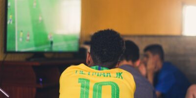 ‘Para ver a Copa do Mundo, brasileiro vai querer TV de 65 polegadas’, diz executivo da Samsung