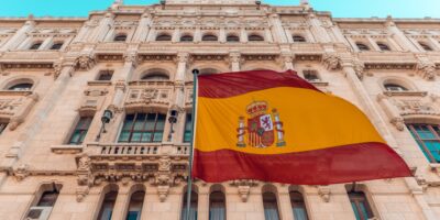 Espanha quer taxar grandes fortunas ‘de forma temporária’