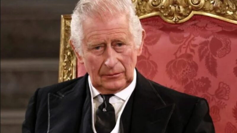 Qual a fortuna do rei Charles 3º, sucessor de Elizabeth II? Veja os valores