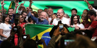 Eleições em tempo real: Lula derrota Bolsonaro e volta à presidência pela 3ª vez; veja repercussão