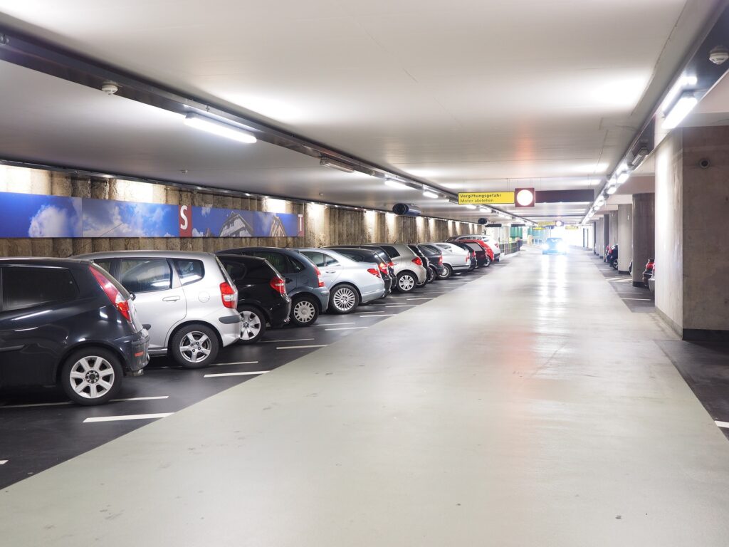 Empresa de estacionamentos, Estapar tem mais de 440 mil vagas espalhadas pelo Brasil. Foto: Pixabay