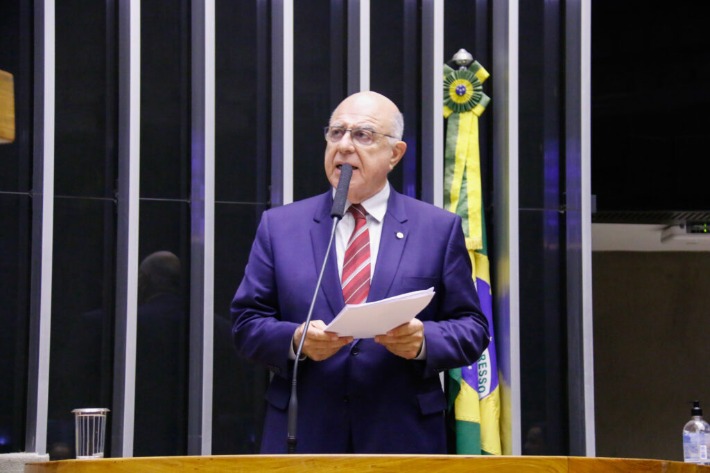 Deputado federal Arnaldo Jardim