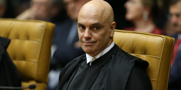 Petrobras (PETR4): Alexandre de Moraes dá decisão favorável em acordo trabalhista com impacto bilionário